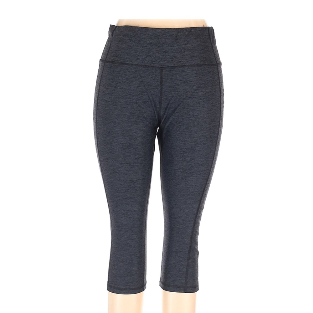 Avia Athletic Capri leggings